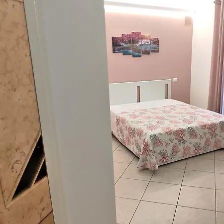 Bed & Breakfast Di Girolamo *